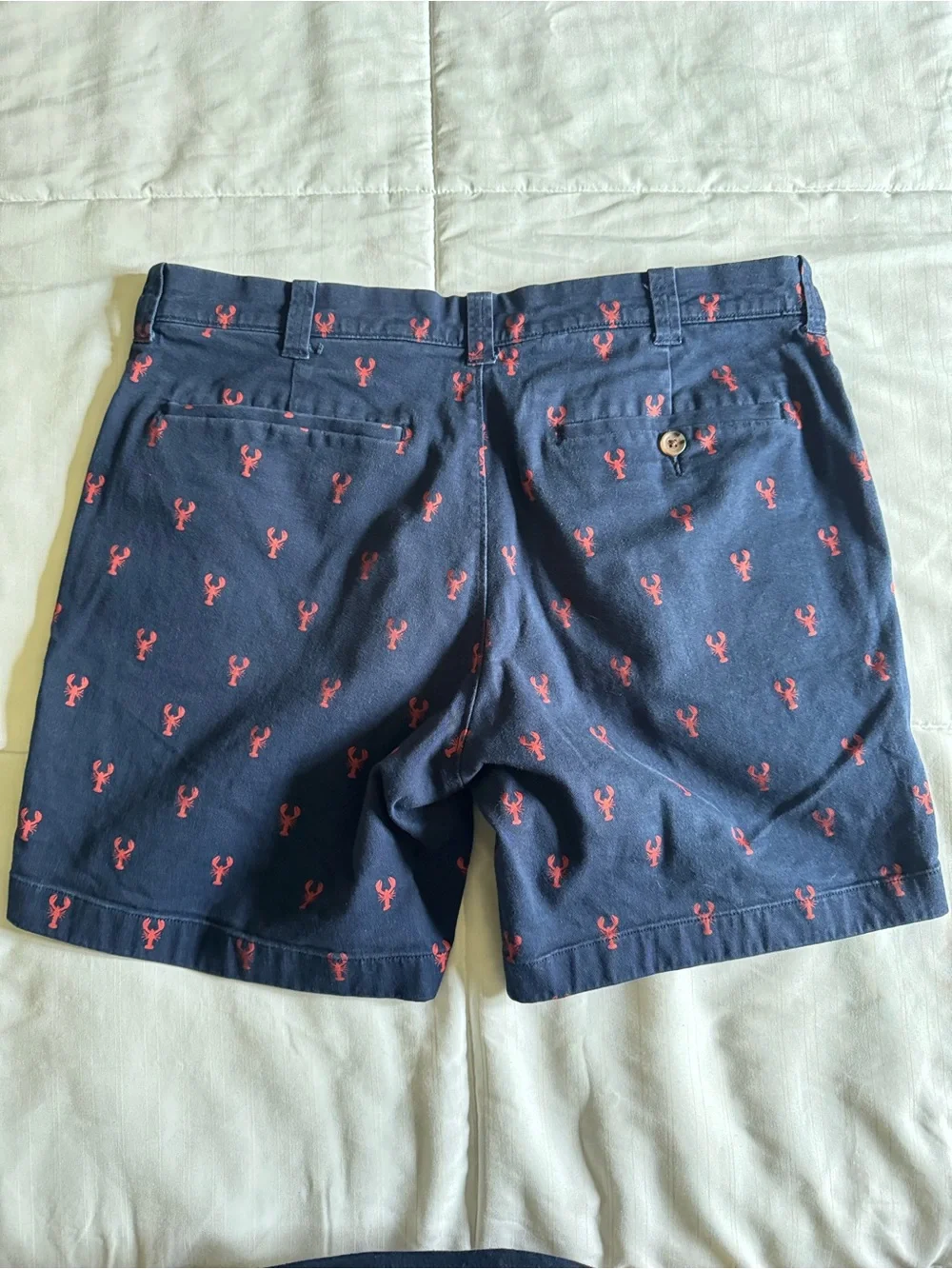 J. Crew Unisex Navy Shorts with Red Lobster Print 99% Cotton Sz 32 7